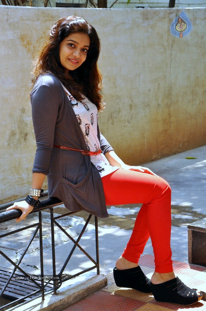 Colors Swathi Latest Gallery - 78 / 133 photos