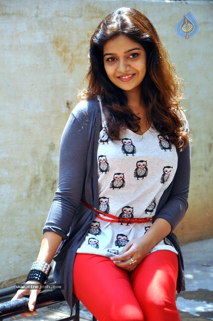 Colors Swathi Latest Gallery - 79 / 133 photos