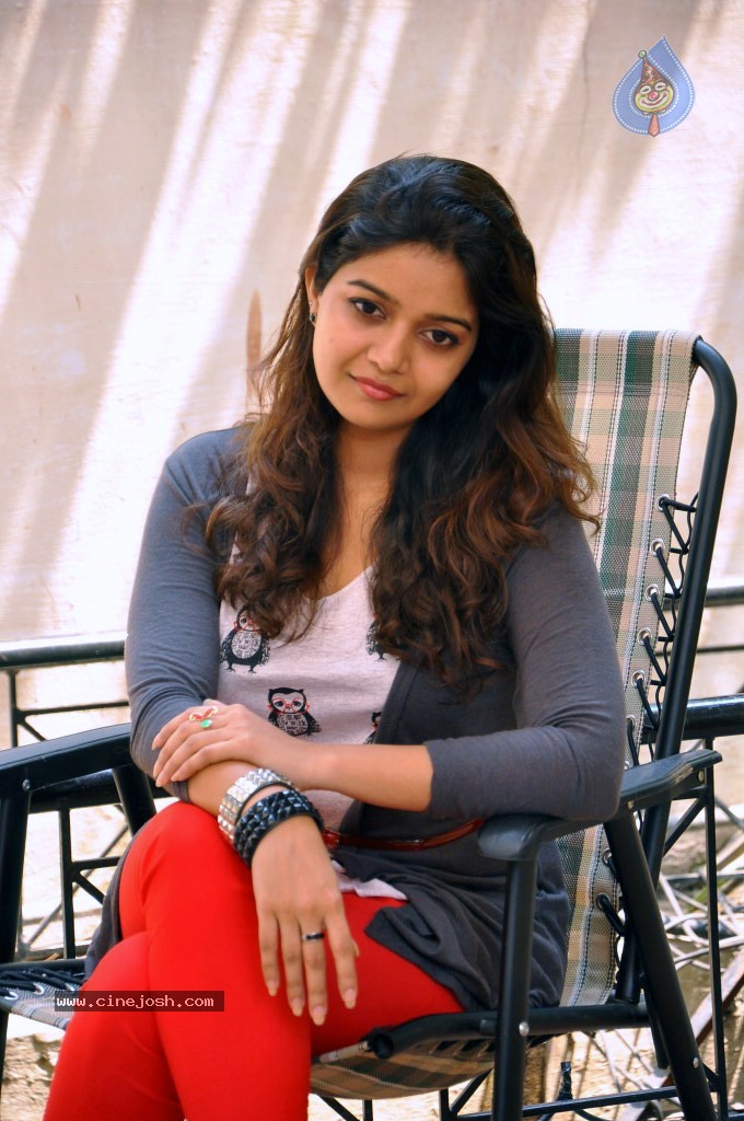 Colors Swathi Latest Gallery - 101 / 133 photos