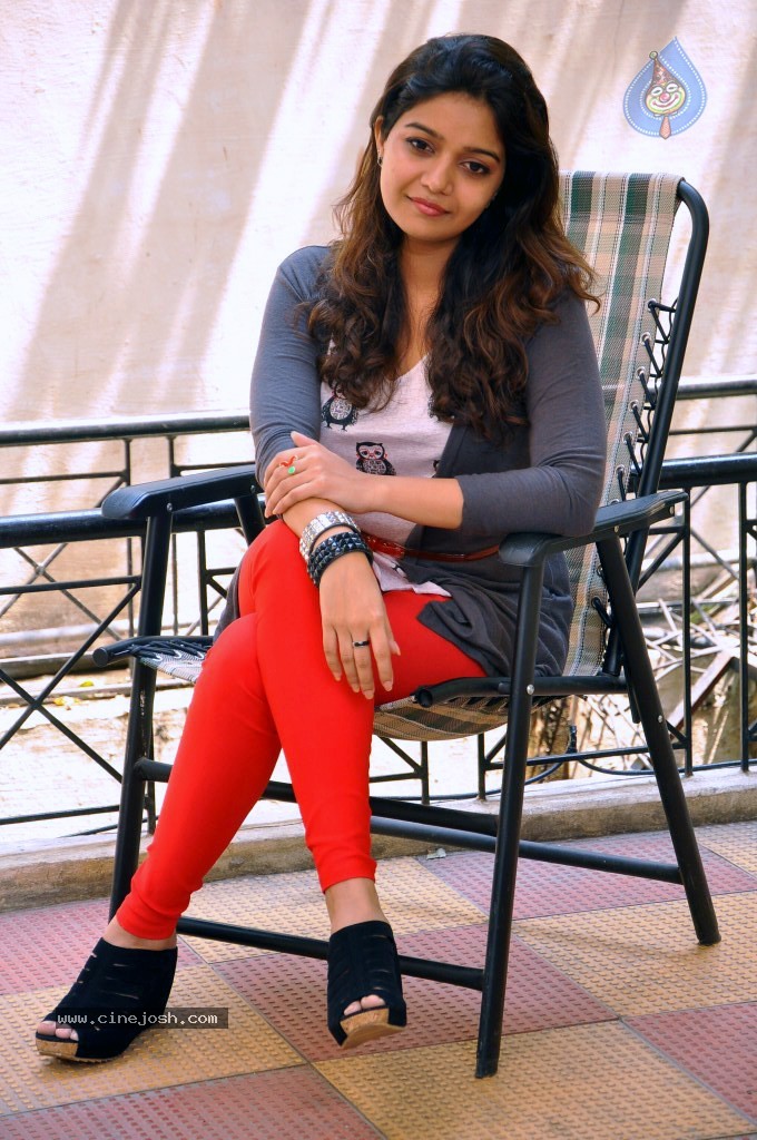 Colors Swathi Latest Gallery - 109 / 133 photos