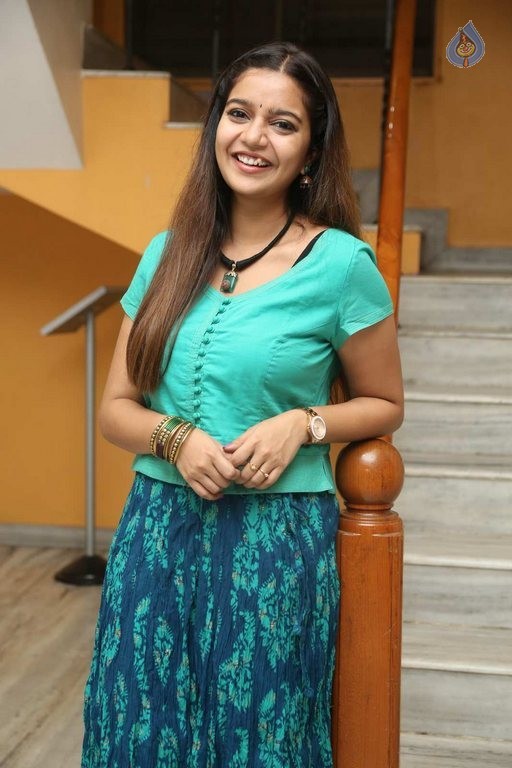 Colors Swathi New Photos - 25 / 42 photos