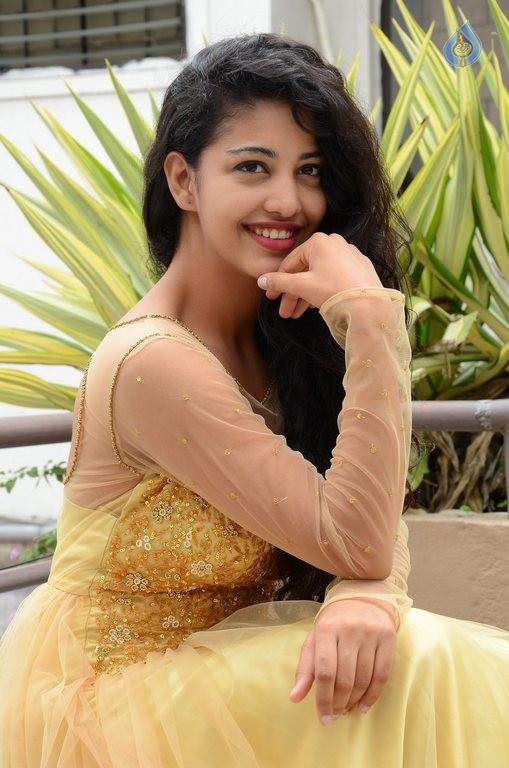 Daksha Nagarkar New Photos - 12 / 42 photos