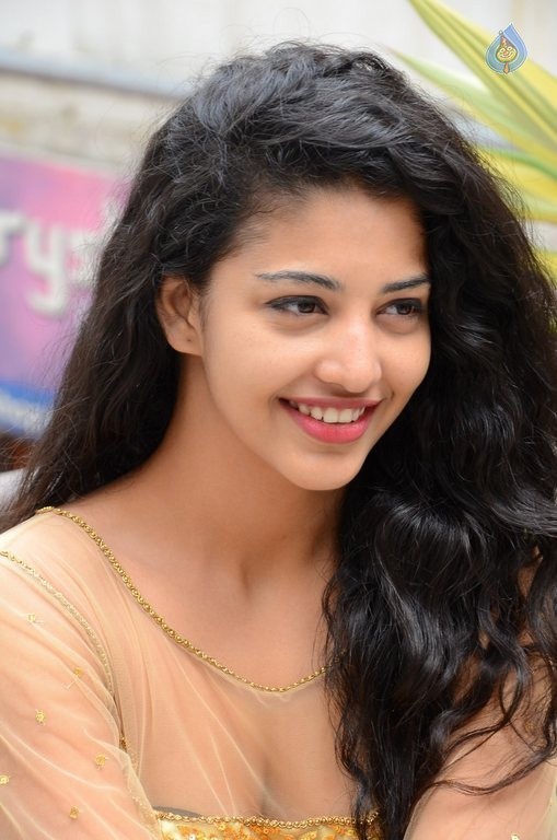 Daksha Nagarkar New Photos - 28 / 42 photos