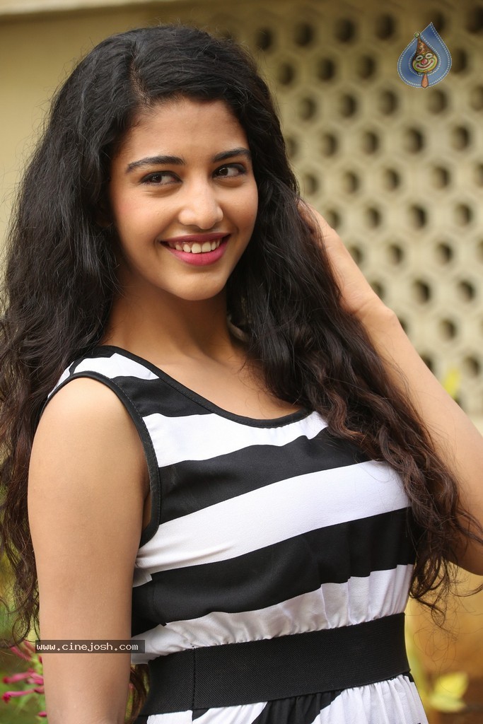 Daksha Nagarkar Stills - 60 / 70 photos