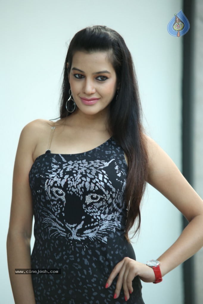 Deeksha Panth New Photos - 11 / 80 photos