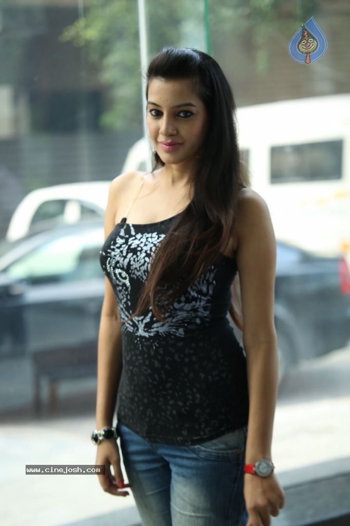 Deeksha Panth New Photos - 32 / 80 photos