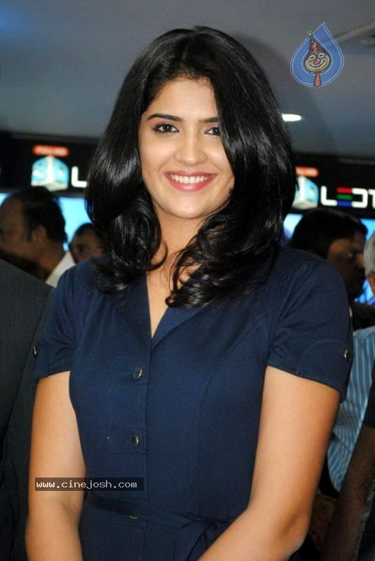 Deeksha Seth Latest Photos - 35 / 35 photos