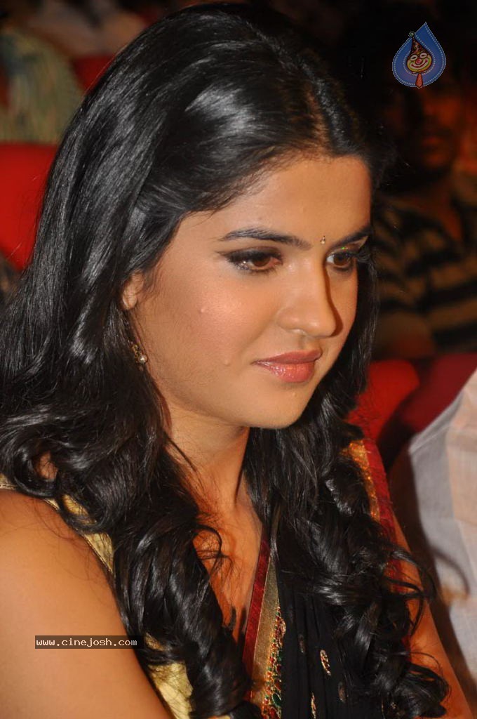 Deeksha Seth Latest Stills - 45 / 47 photos