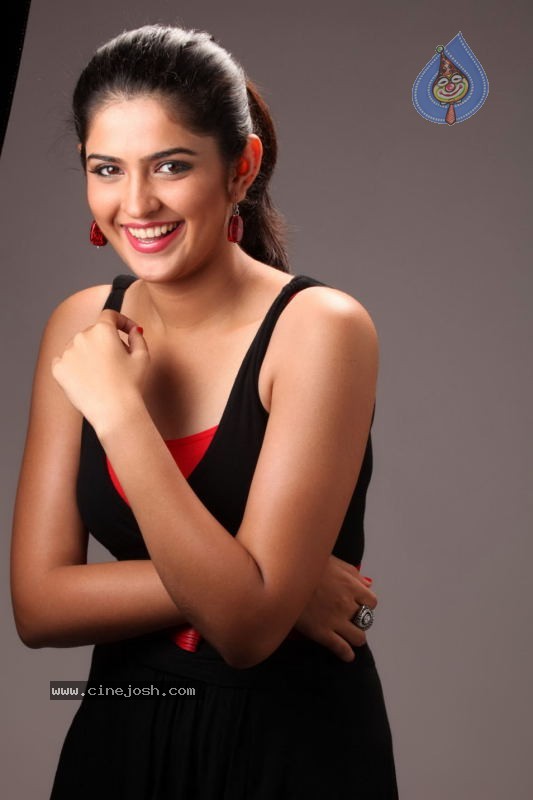 Deeksha Seth New Photos - 4 / 46 photos