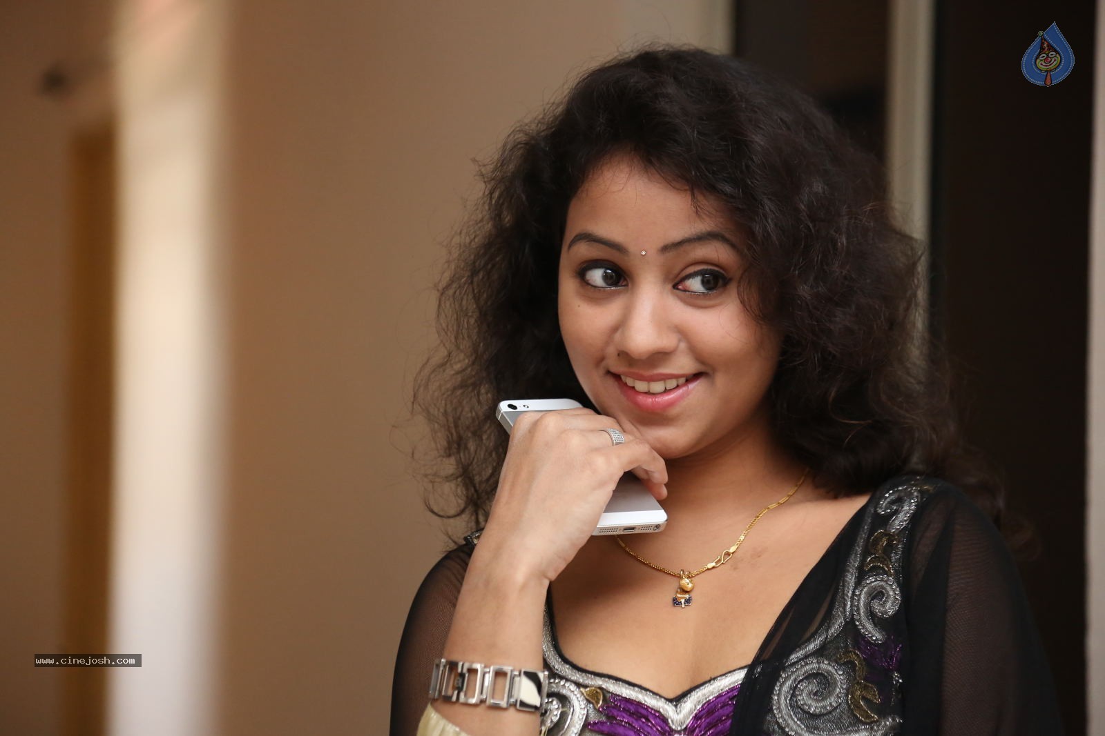 Deepu Stills - 100 / 114 photos