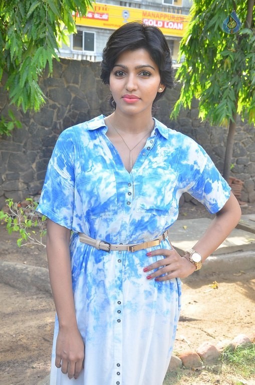 Dhansika Latest Photos - 4 / 15 photos