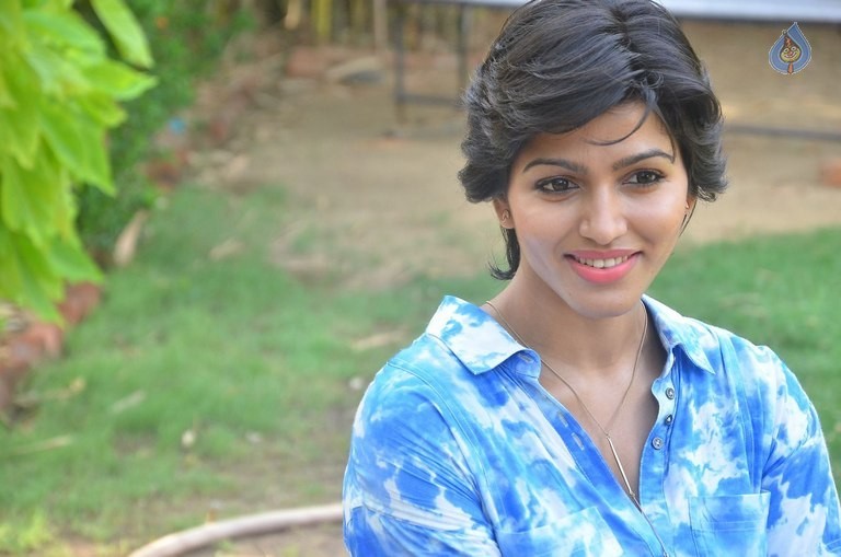 Dhansika Latest Photos - 5 / 15 photos