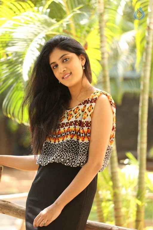 Dhanya Balakrishna New Photos - 33 / 42 photos