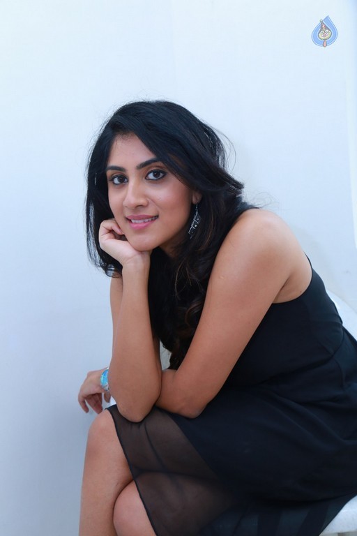 Dhanya Balakrishna New Pics - 2 / 21 photos