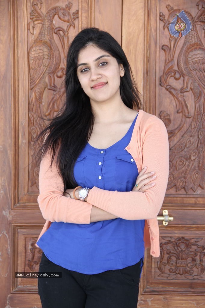 Dhanya Balakrishna New Stills - 27 / 107 photos