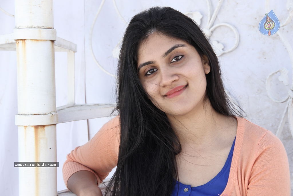 Dhanya Balakrishna New Stills - 72 / 107 photos