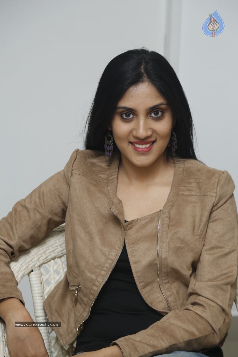 Dhanya Balakrishna New Stills - 52 / 89 photos