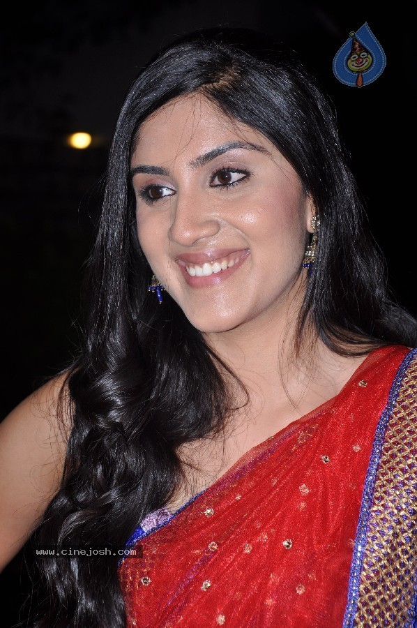 Dhanya Balakrishna Stills - 11 / 36 photos