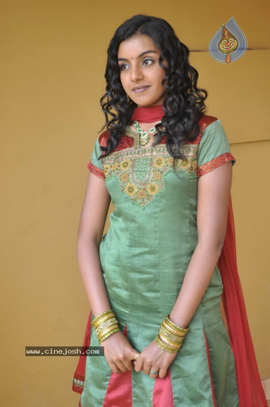 Divya Nagesh Stills - 2 / 54 photos