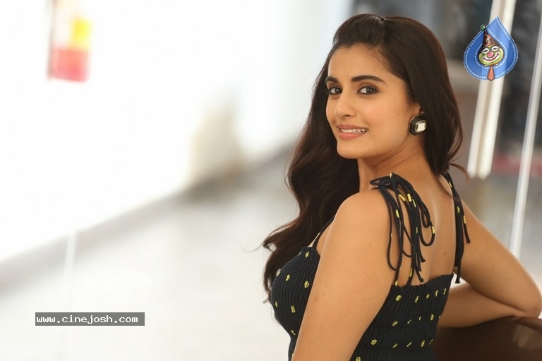 Divyansh Kaushik Interview Photos - 15 / 21 photos