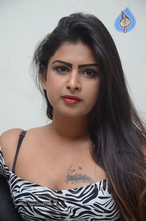 DJ Priyanka Latest Photos - 12 / 15 photos