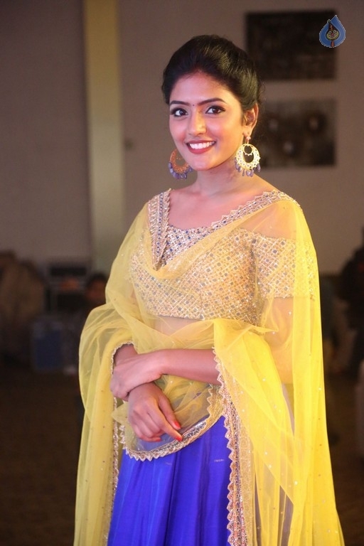 Eesha New Photos - 14 / 42 photos