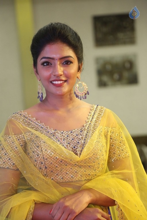 Eesha New Photos - 31 / 42 photos