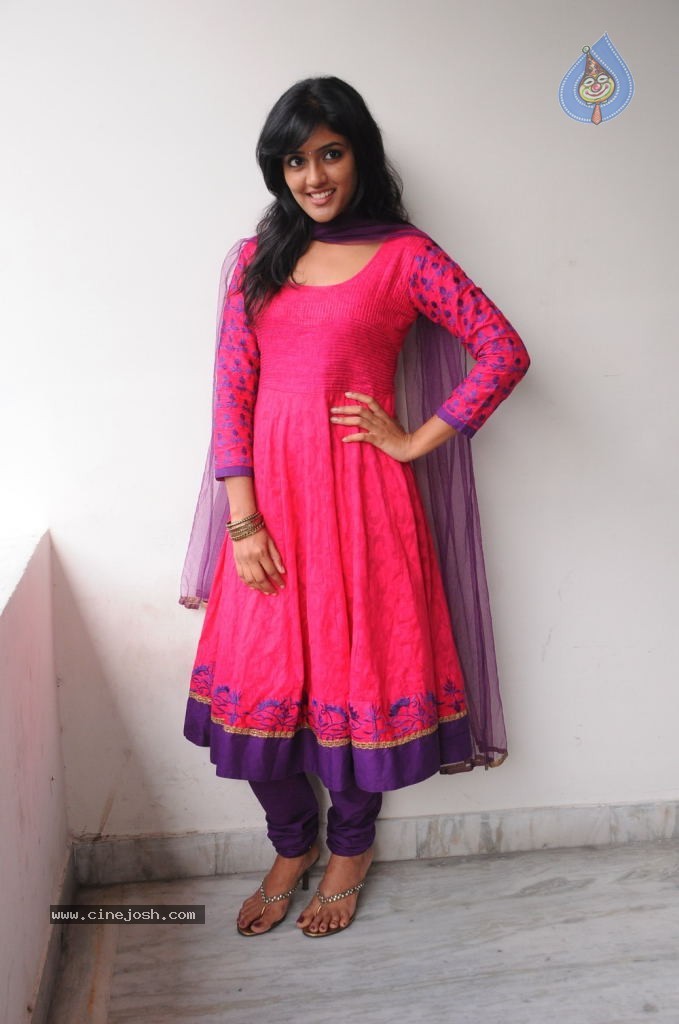 Eesha New Stills - 5 / 47 photos