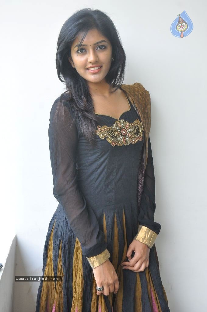 Eesha Photos - 12 / 61 photos