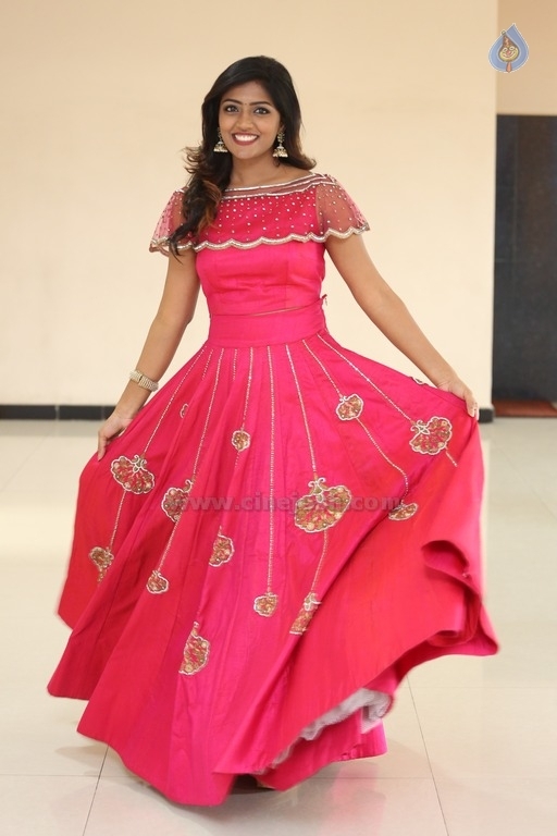 Eesha Rebba New Stills - 8 / 16 photos