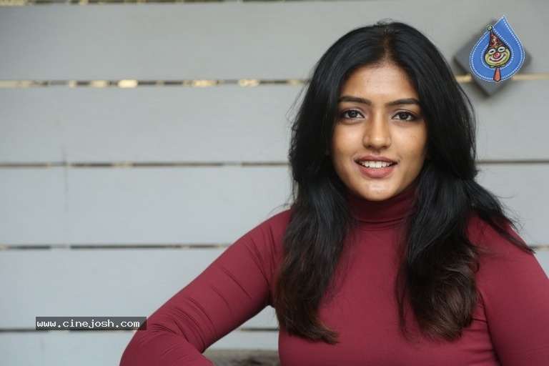 Eesha Rebba Photos - 16 / 20 photos