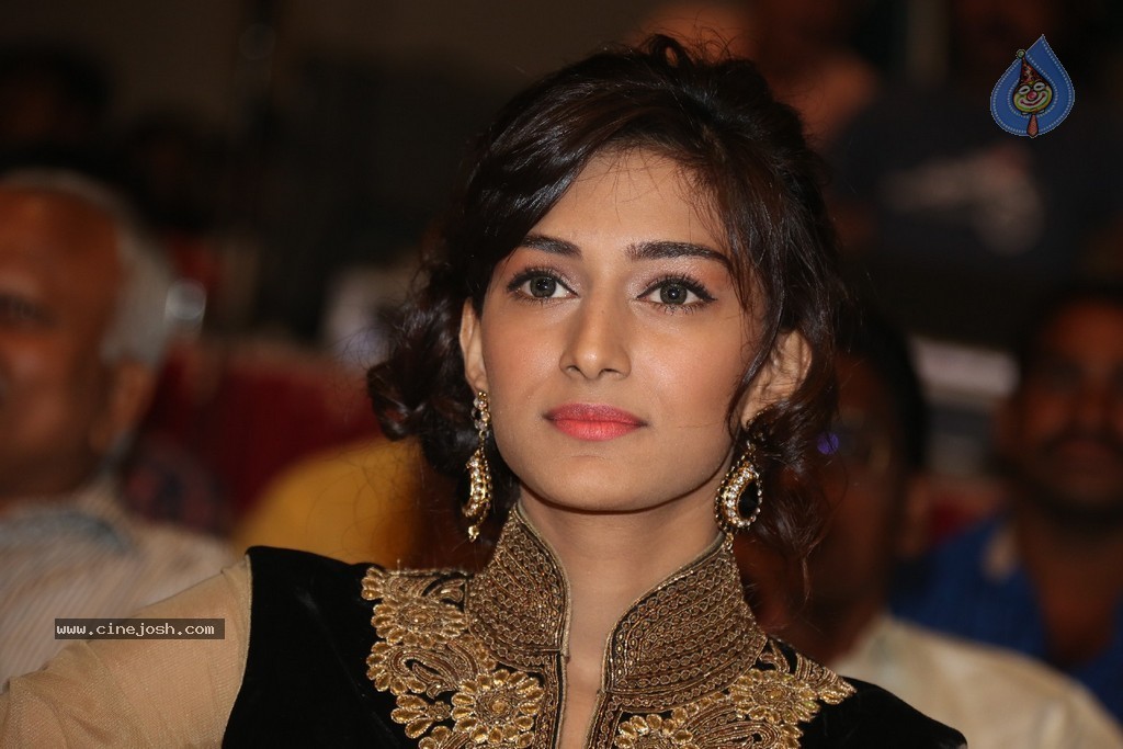 Erika Fernandez Stills - 30 / 62 photos