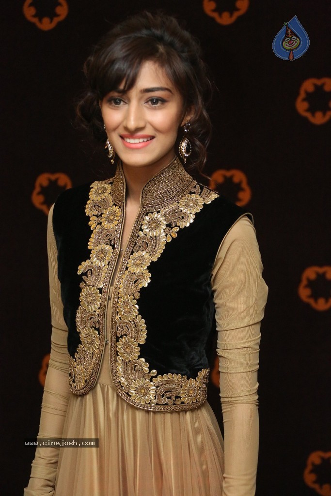 Erika Fernandez Stills - 41 / 62 photos