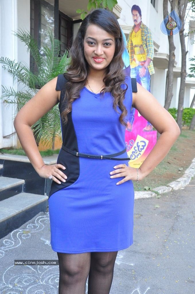 Ester Noronha Latest Gallery - 1 / 113 photos