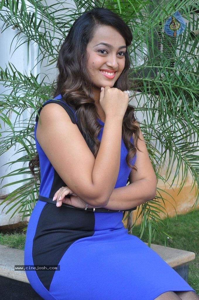 Ester Noronha Latest Gallery - 2 / 113 photos