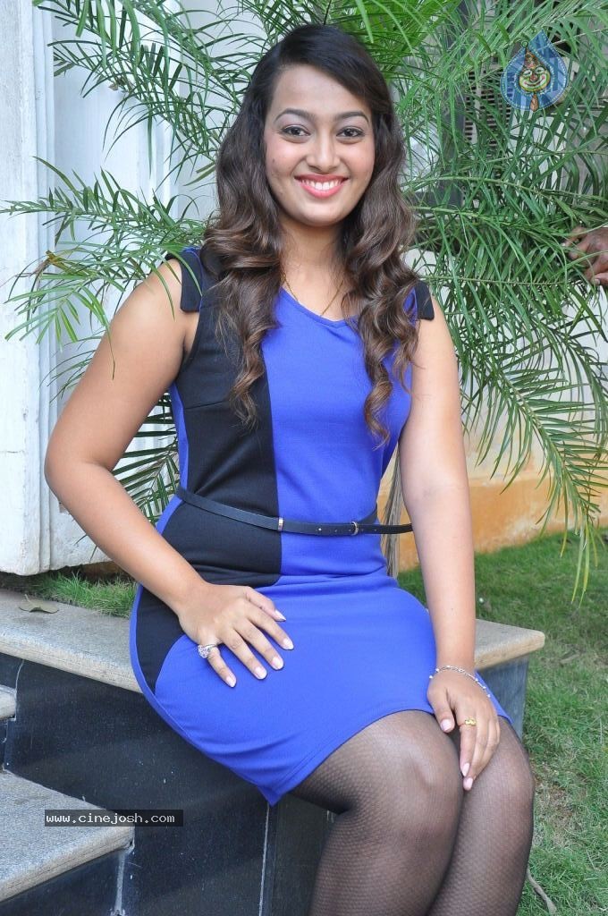 Ester Noronha Latest Gallery - 63 / 113 photos