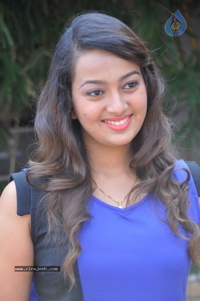Ester Noronha Latest Gallery - 66 / 113 photos