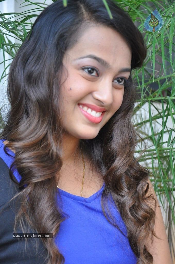 Ester Noronha Latest Gallery - 67 / 113 photos