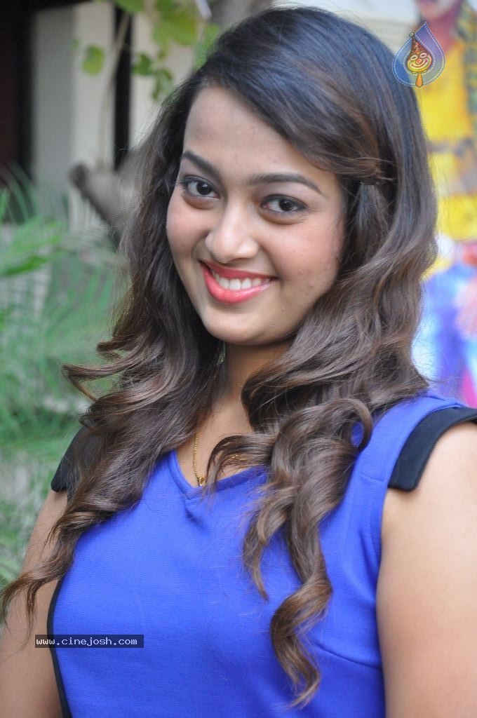 Ester Noronha Latest Gallery - 83 / 113 photos