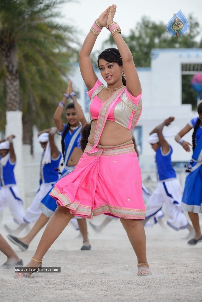 Ester Noronha New Gallery - 62 / 86 photos