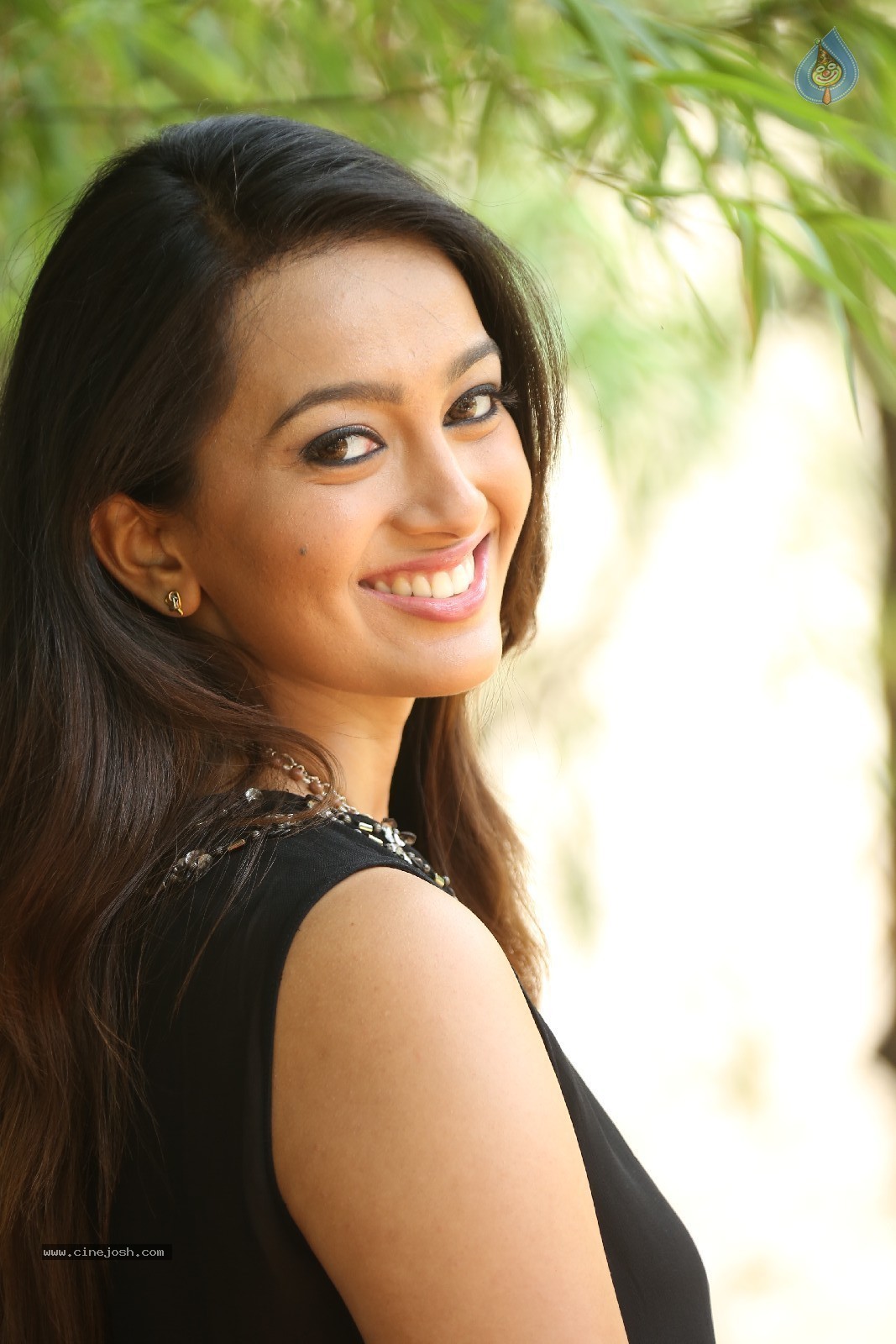 Ester Noronha New Photos - 87 / 149 photos