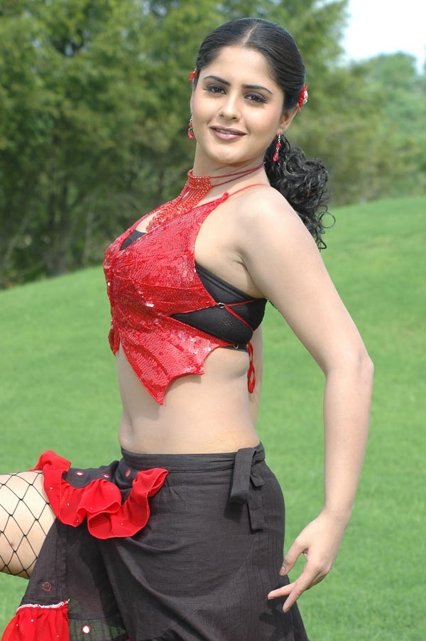 Farjana Photo Gallery - 28 / 45 photos