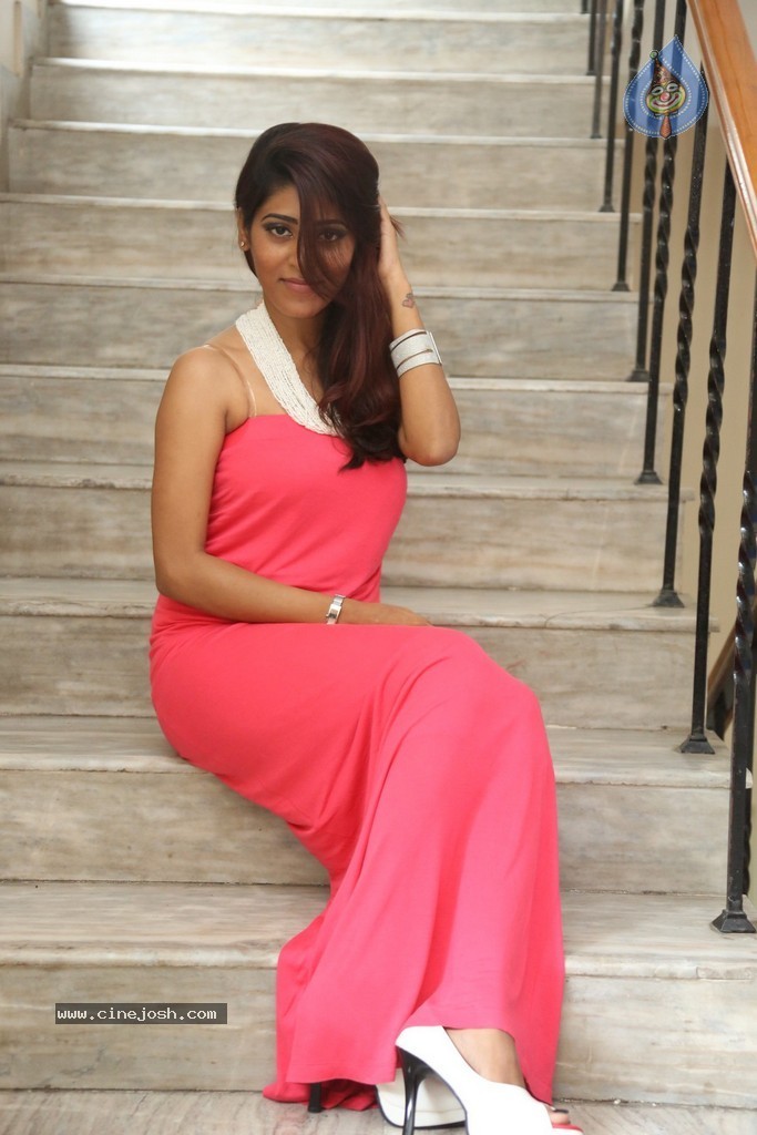 Gayatri New Photos - 25 / 59 photos