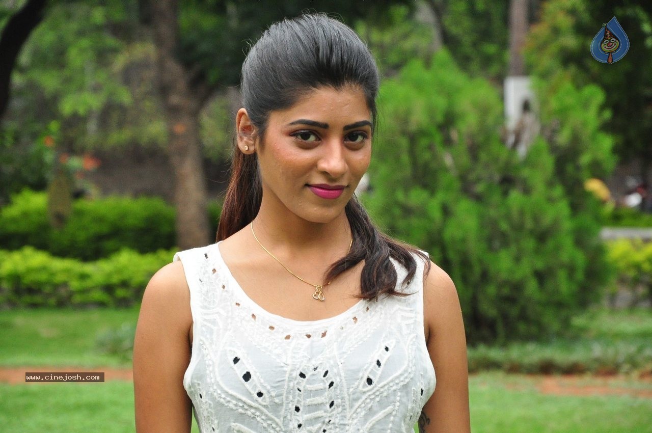 Gayatri Photos - 1 / 30 photos