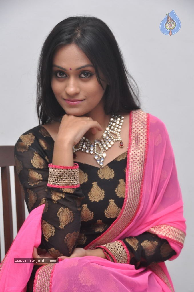 Geetha Bhagat Stills - 56 / 56 photos