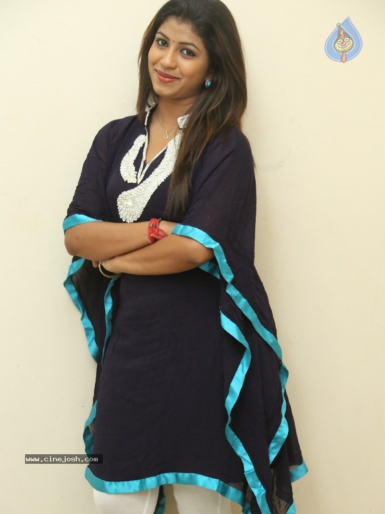 Geethanjali Gallery - 81 / 112 photos