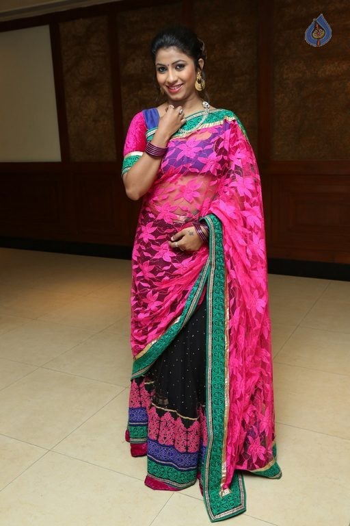 Geethanjali Latest Photos - 58 / 60 photos