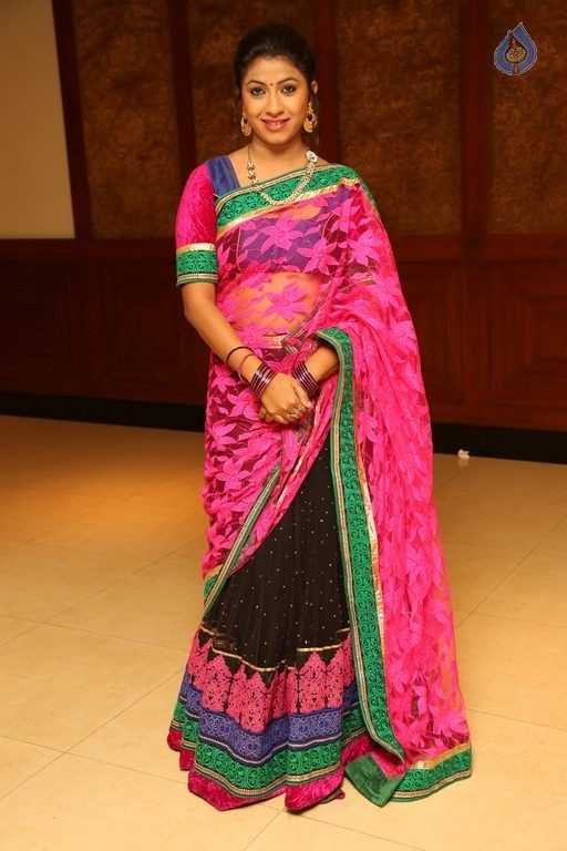 Geethanjali Latest Photos - 59 / 60 photos