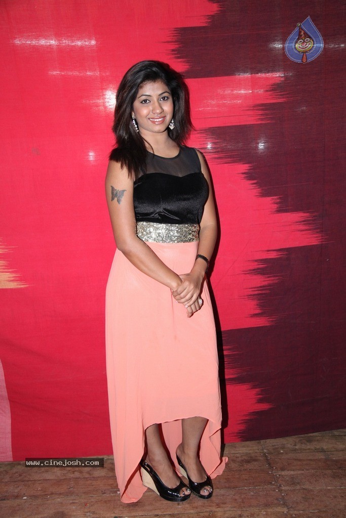 Geethanjali New Gallery - 83 / 148 photos