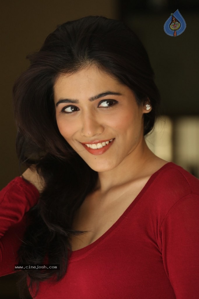 Ghazal Somaiah New Stills - 14 / 188 photos